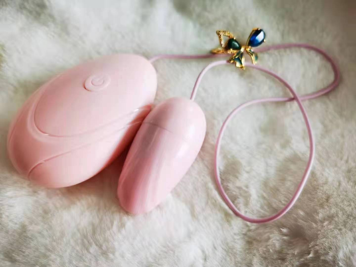 亚优YAY0妩媚跳蛋